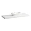 Kép 1/2 - LAUFEN LANI Mosdótartó lap, 140 cm, kivágással középen, 65 mm vastag, 3 tartókonzollal, Matt Fehér H4046811122601