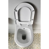 Kép 6/7 - Sapho BRILLA RIMLESS fali WC beépített bidézuhannyal, 36,5x53cm (100612)