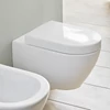 Kép 3/4 - Villeroy & Boch Subway 2.0 perem nélküli mélyöblítésű VFresh fali wc-csésze CeramicPlus felülettel - 5614A1R1