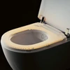 Kép 6/8 - Villeroy & Boch ViClean-I 200 bidéfunkciós WC ülőke, perem nélküli WC csészével Pure Black CeramicPlus felülettel V0E200R7